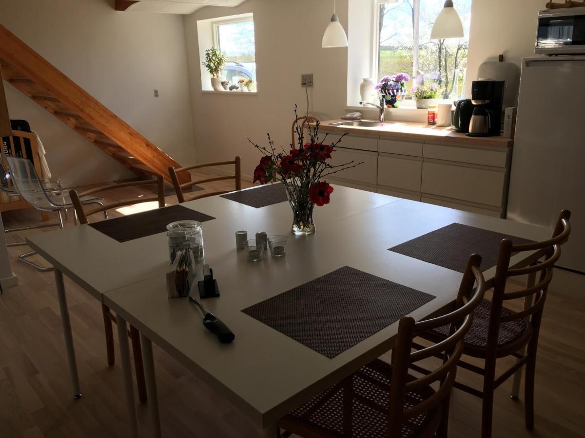 Lundgaarde Bed & Breakfast Kjellerup Exterior foto